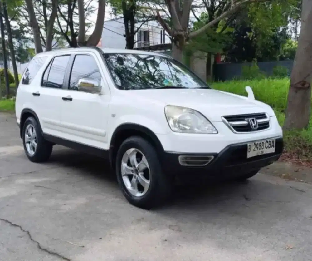 Mobil honda CR-V matic gen 2 tahun 2003
