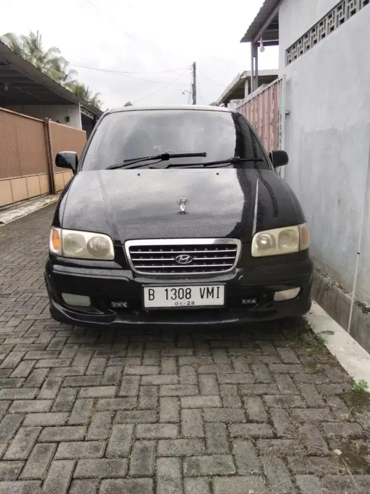 hyundai trajet 2002