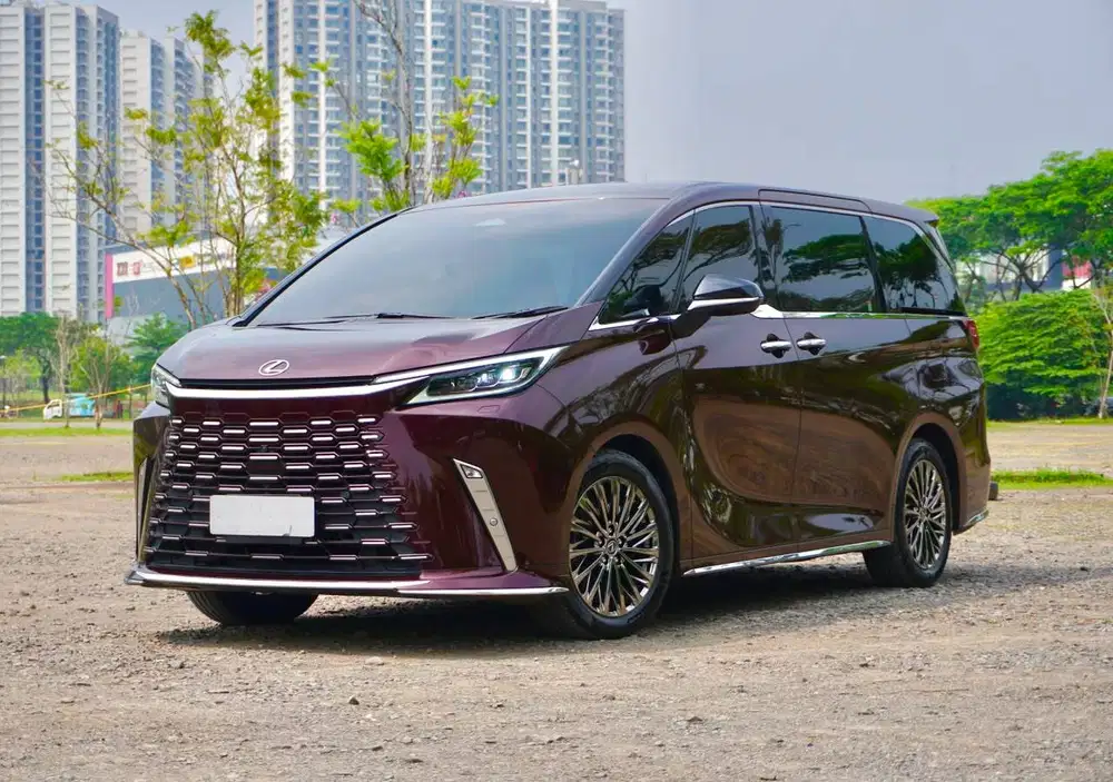 Lexus LM350h Hybrid Luxury A25A-FXS 2025