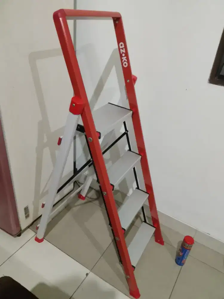 Tangga OZKO tinggi 150 cm