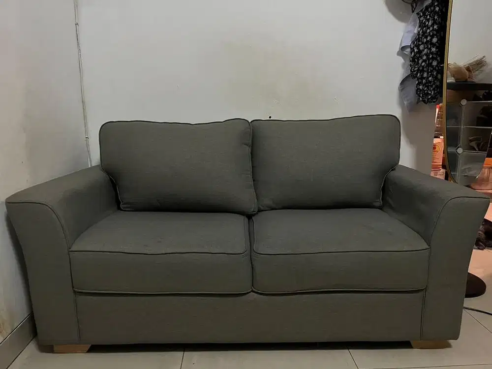 sofa furnitur keluarga 1 set tipe 2-1-1