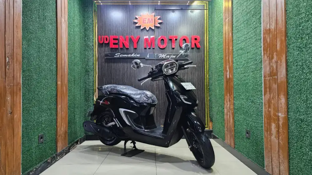 ENY MOTOR - HONDA STYLO 160 CBS 2024 - BLACK GLOSY