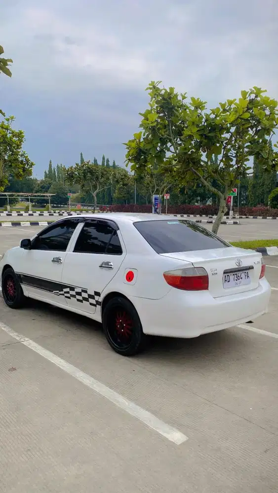 Toyota Vios 2004 Bensin