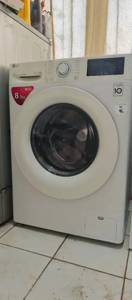 MESIN CUCI LG AI generations 8,5 kg normal