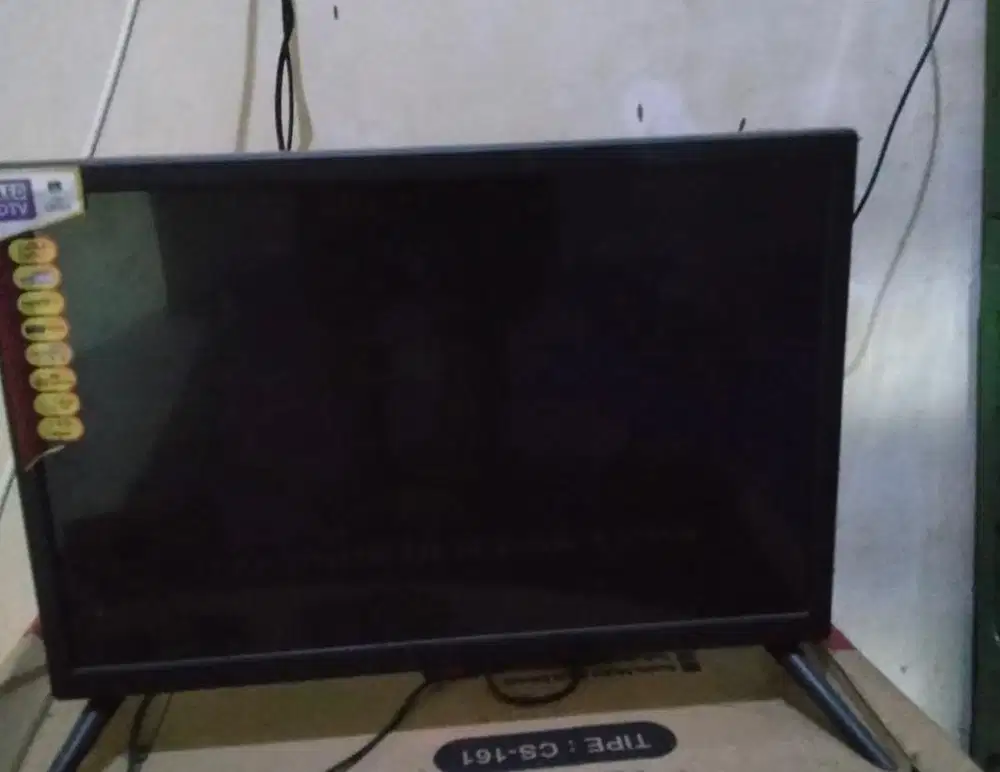 Tv 23inch + antena