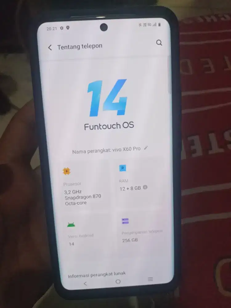 Vivo X60 pro , Ram 12+8/256