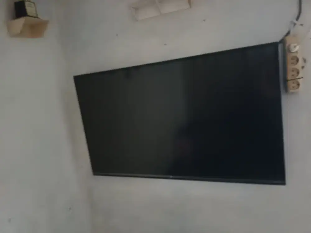 smart tv LG 49inch (kondisi mati)