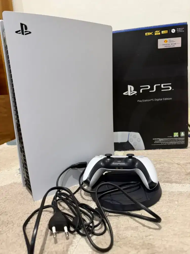 PS5 Digital (non disc) 825Gb