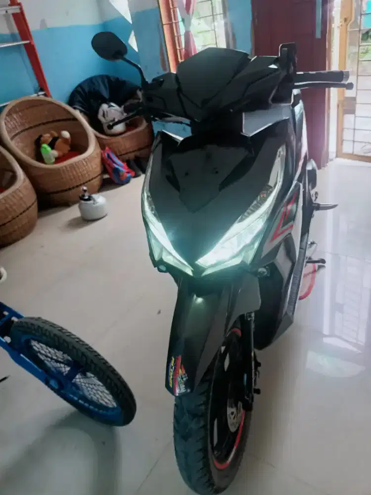Dijual Vario 125 LED old tahun 2016 pajak plat mati