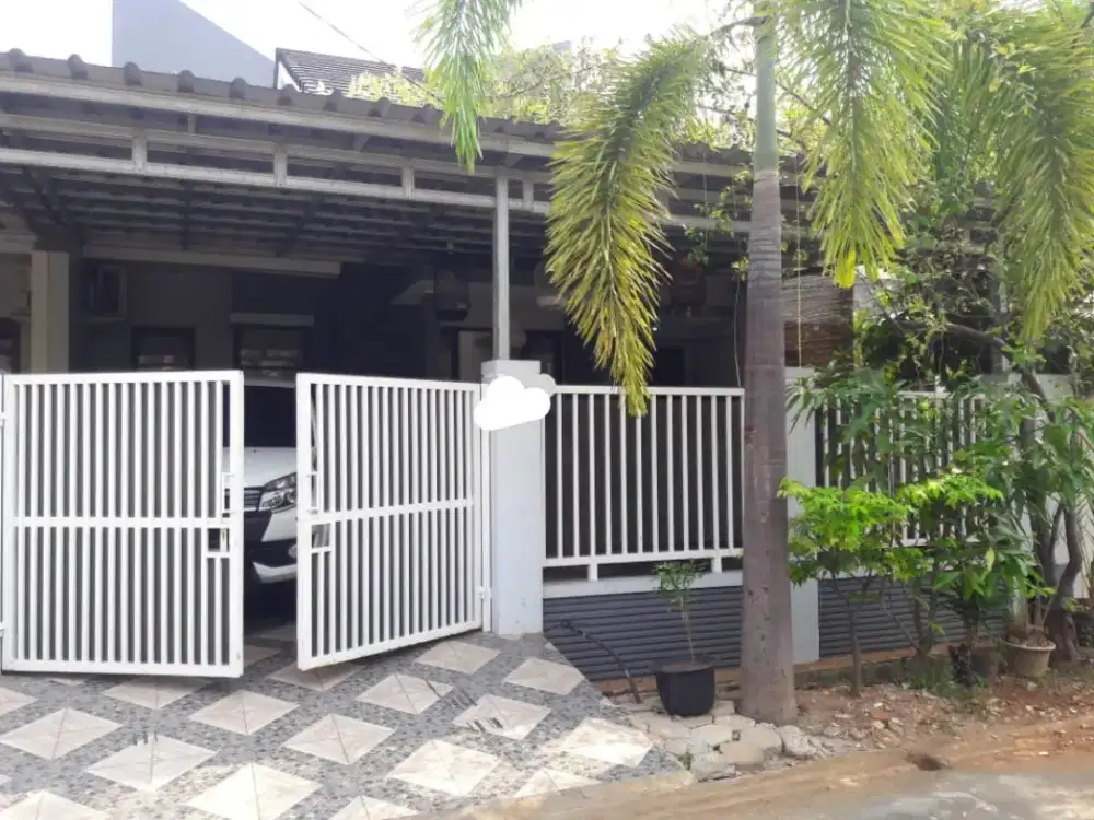 Dijual Cepat Rumah di Cluster Aralia Harapan Indah Bekasi