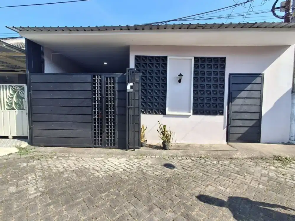 Dijual Rumah Murah Lingkungan Aman di Buring Kedungkandang Malang