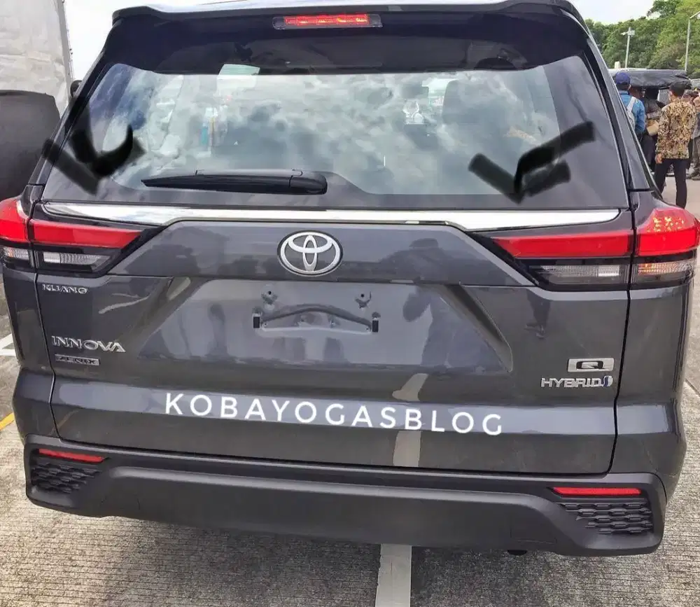 Trunk lid Bagasi Toyota Inova Zenix Hybrid Q Warna Chrome Original