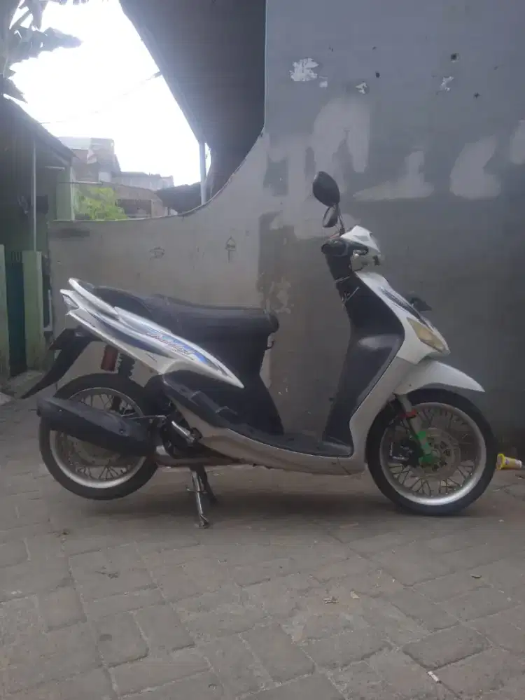 Yamaha Mio sporty rubahan th 2010 ss komplit