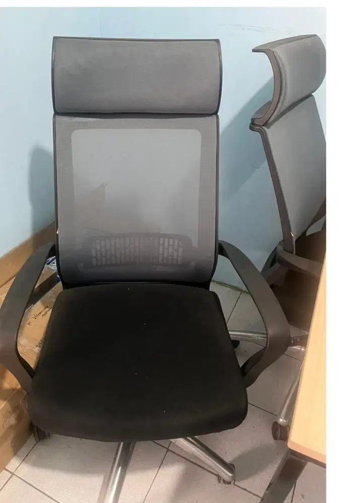 Kursi Kantor bekas