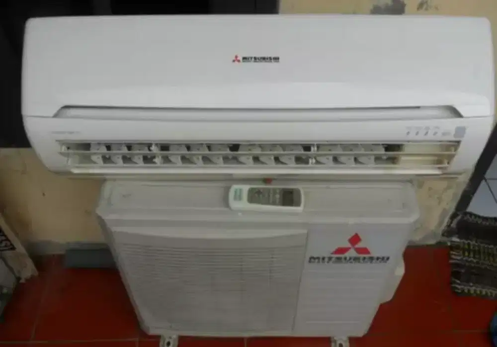 Manukari AC seken baik & rusak
