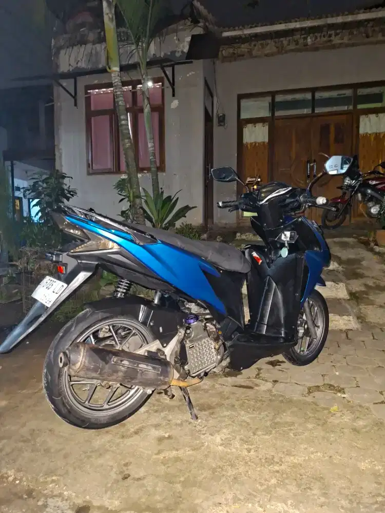 DIJUAL VARIO KZR ISS 2014