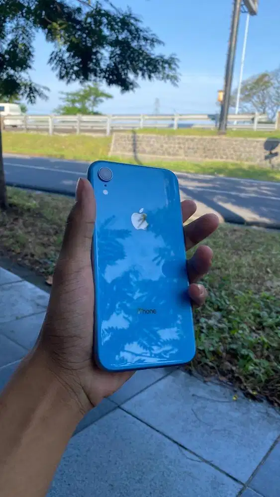 XR 128GB (2019)