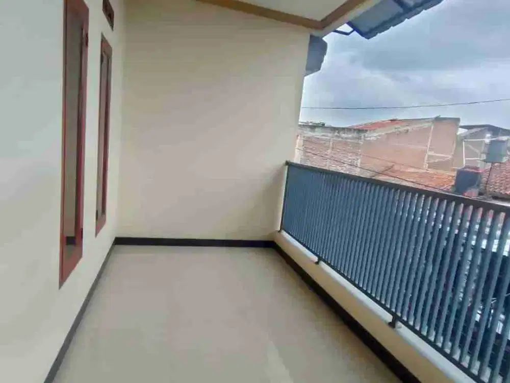 rumah siap huni murah 600 jtan 2 lt strategis di Cibiru