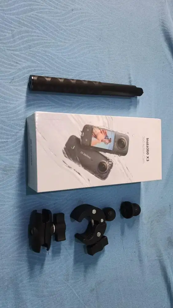 Insta360 X3 new segel beserta kelengkapannya