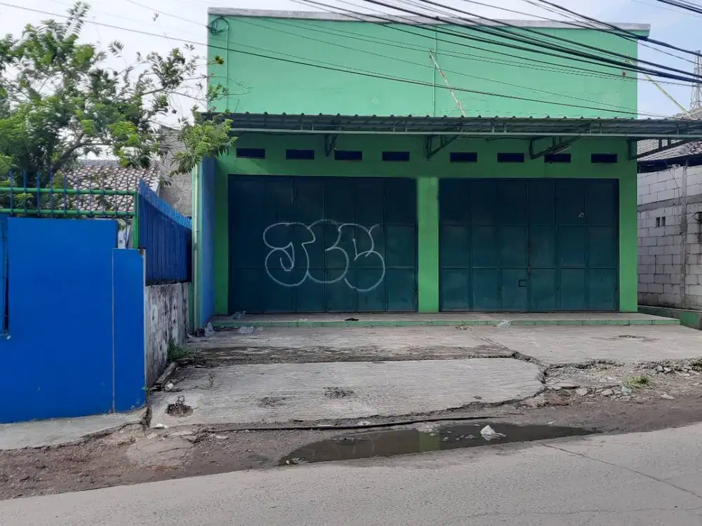 Dijual 2 ruko dan kontrakan 7 pintu,