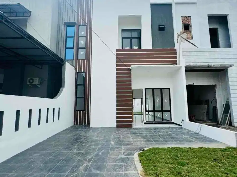 RUMAH 2 LANTAI UK 6X25 DEKAT PAJAK MELATI
