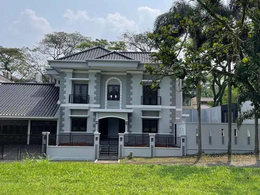Dijual Cepat Rumah Besar Dekat Mall di Citragran