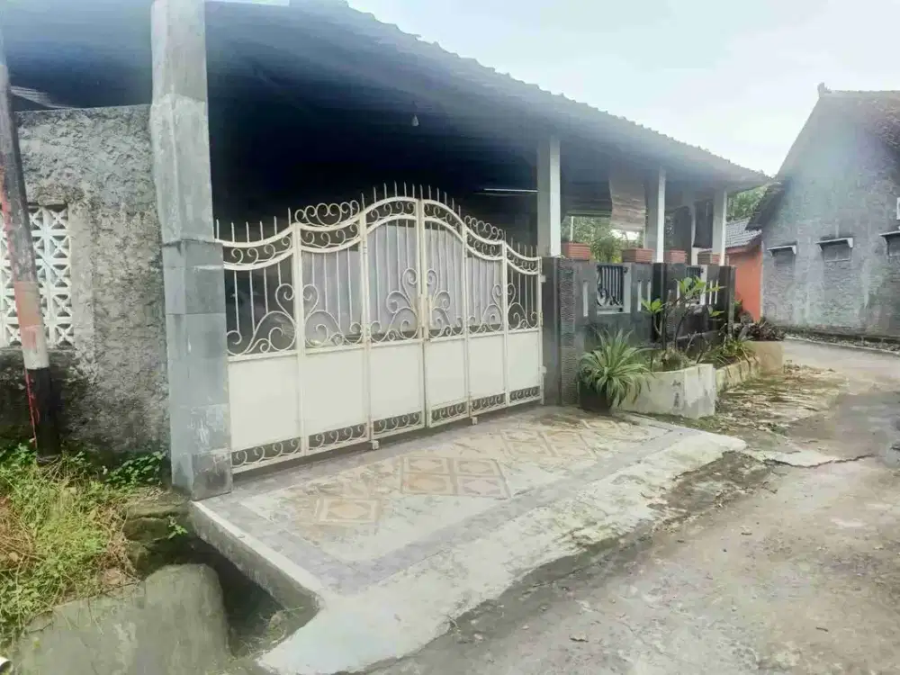 Dijual Rumah Dekat UAD, Cocok Kost & Investasi