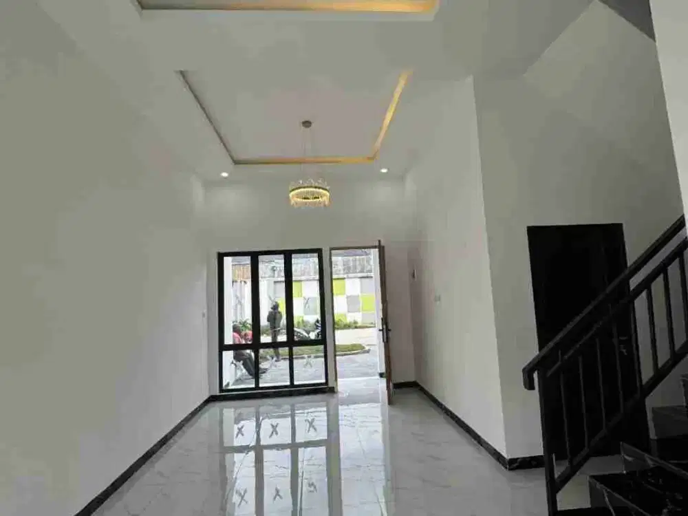 RUMAH 2 LANTAI DI DEKAT SETIABUDI MEDAN STRATEGIS