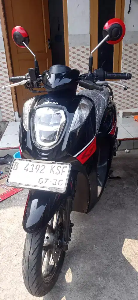 Genio 2020 115cc