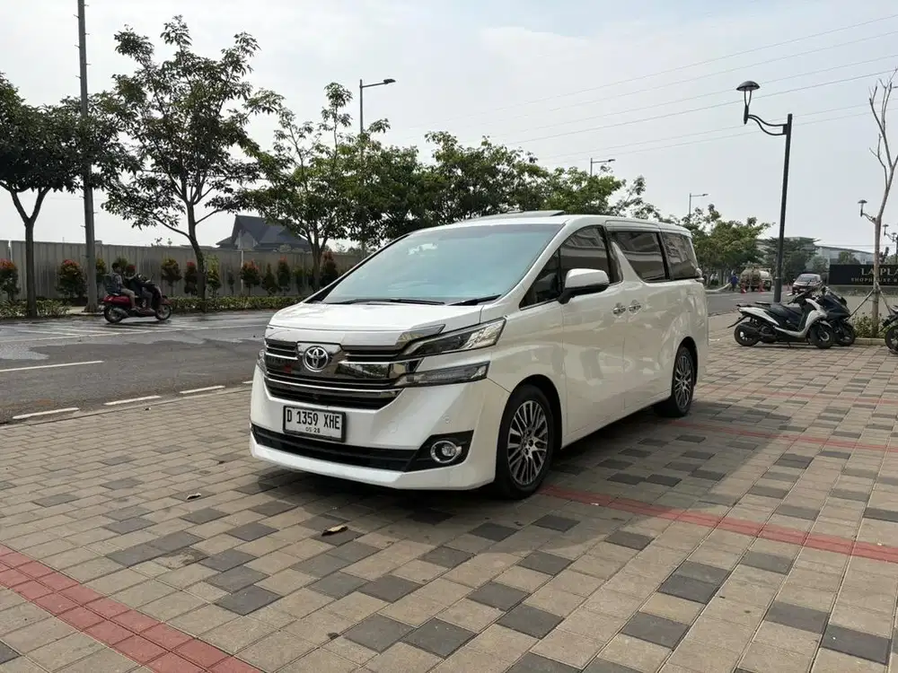 Vellfire G 2.5 2015 DP 25JT