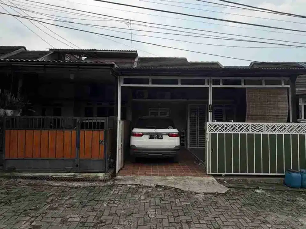 DI jual rumah rapih,bagus lokasi strategis,bukit hijau karawaci