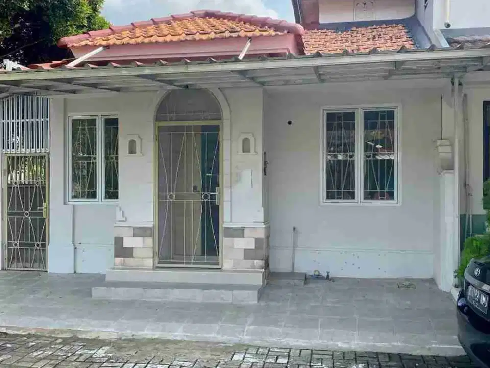 Rumah HOEK 1 Lantai di Lippo Karawaci utara