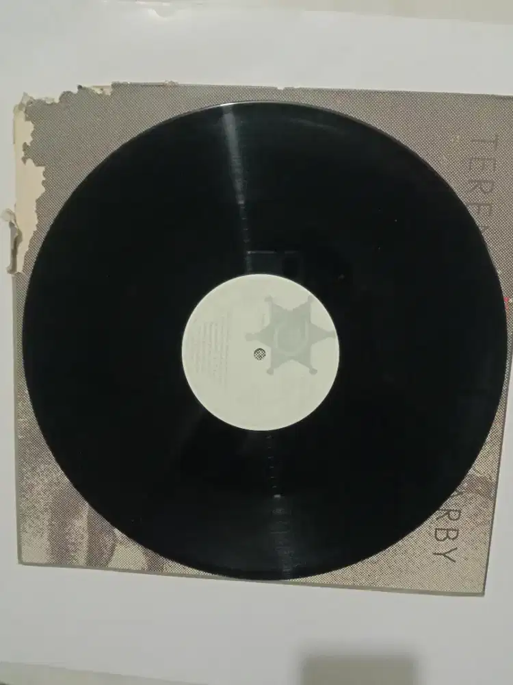 7 Vinyl 12inchi tahun 80-90an Langkah