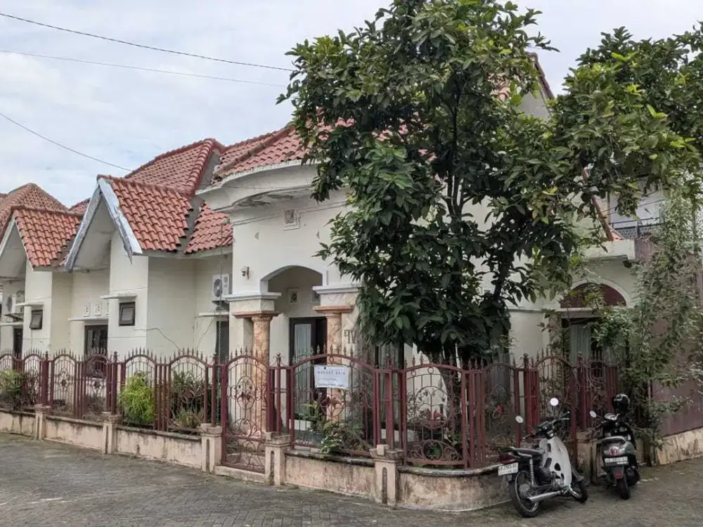 UGM Dekat, Jalan Toll Dekat, Mau Didekatkan Lagi ke Mana?