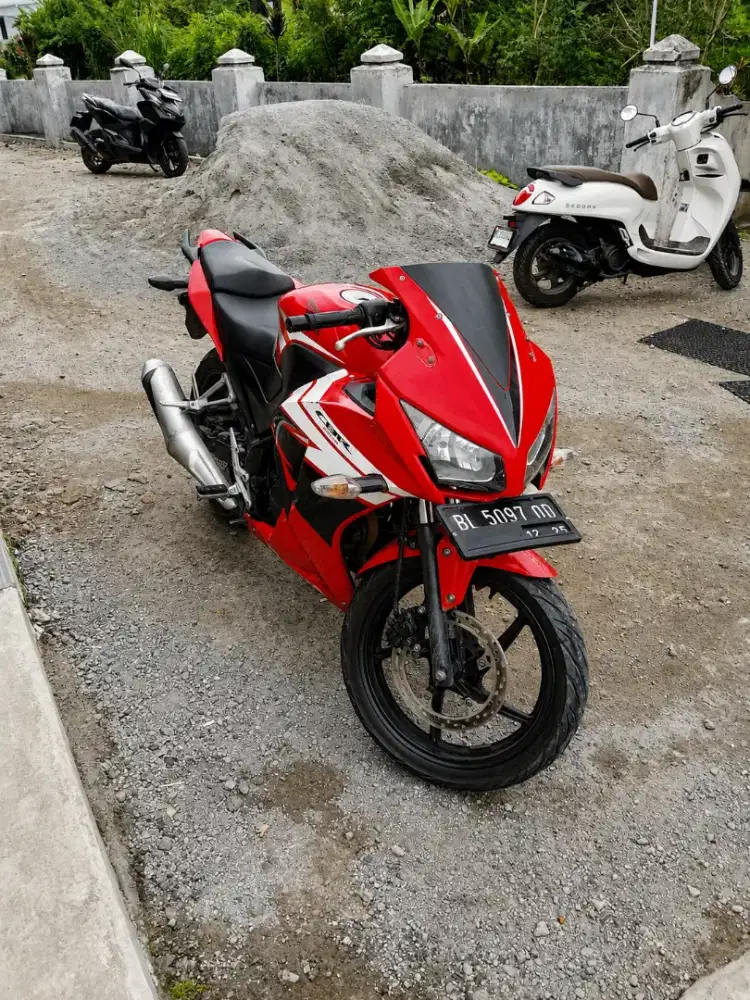 Dijual Honda CBR 150R K45 Local Plat BL Siap Pakai
