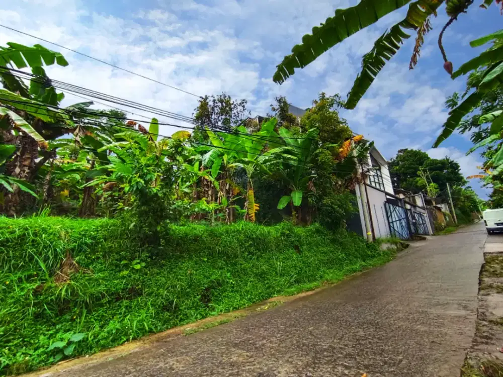 Tanah Strategis Padasuka 127 m², Hubungi Kami Sekarang!