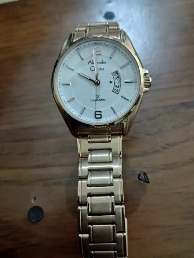jam tangan Alexandre Christie