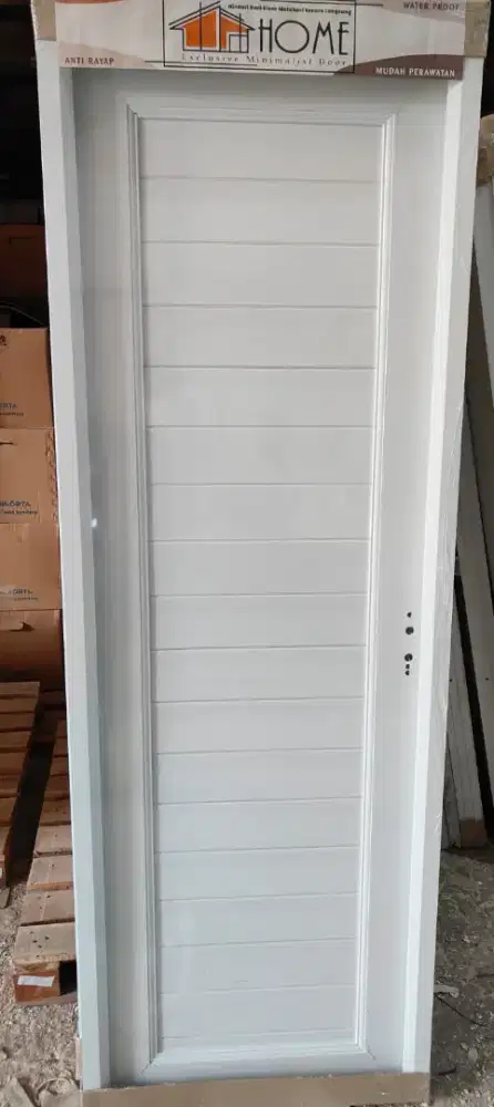 Menjual pintu kamar mandi