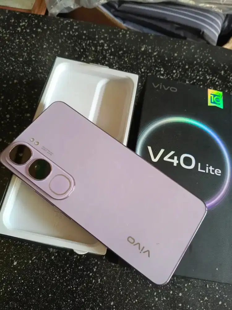 Jual hp vivo v40 lite ram 8/128