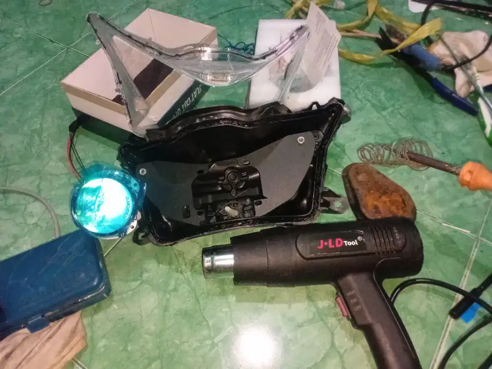 Panggilan Servis elektronik apa saja