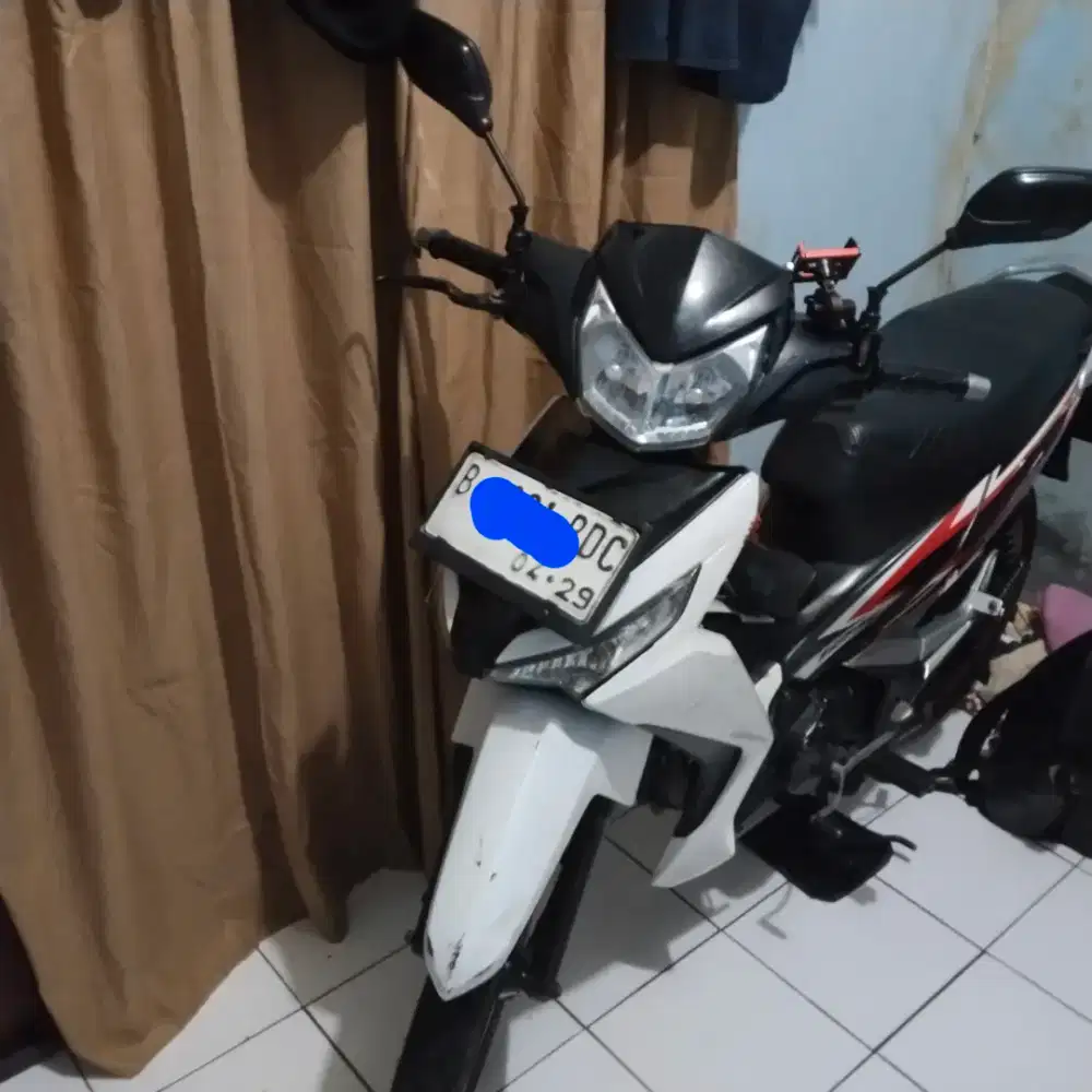 Supra x 125 Tahun 2015
