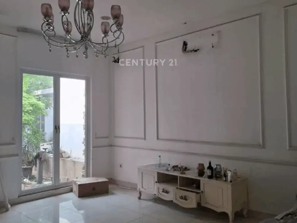 Rumah SHM 4KT Bisa KPR  Harga Nego Di Cluster Palm Spring JGC
