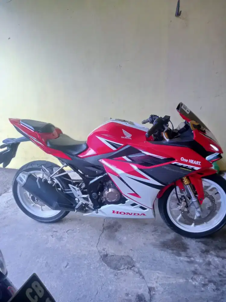 CBR 150R 2021 Mulus