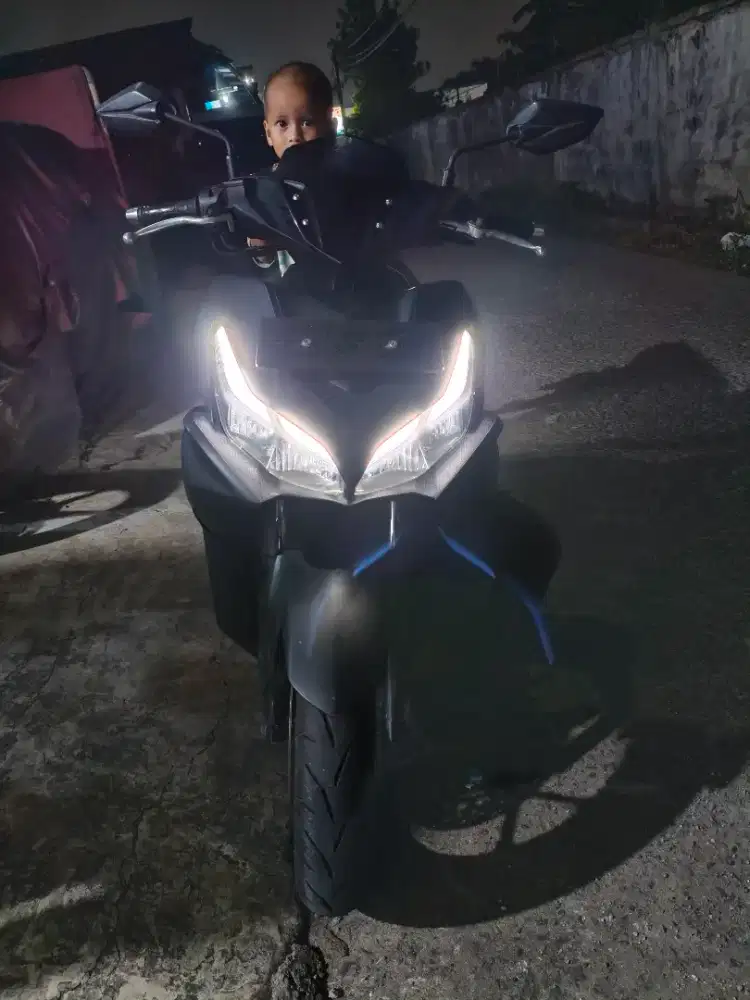 Aerox New Keyless Connected