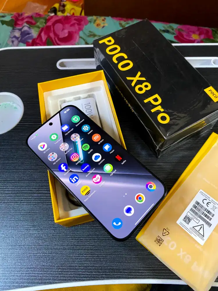 Poco X8 PRO 8/512 gb fullset like new. Tt atau jual.