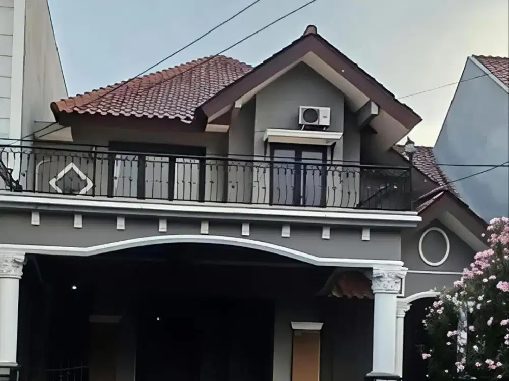 Rumah Siap Huni Bebas Banjir di Kemang Pratama 3 – 2 Lantai, Luas, Nyaman & Strategis