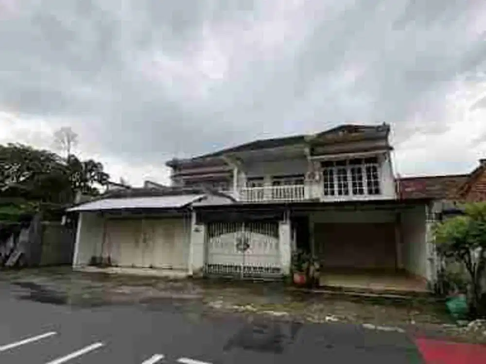rumah plus toko pinggir jalan raya dijual cepat lokasi strategis