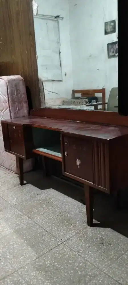 Meja rias jati antik murah