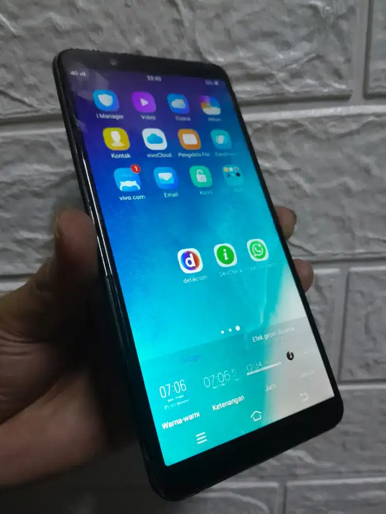 Vivo v7 4/32 batangan hp saja