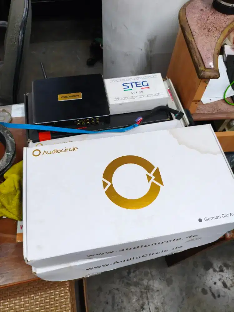 Dspa 810 goldhorn, monoblock zapco ST1000XM, audiocircle 3 way MKII
